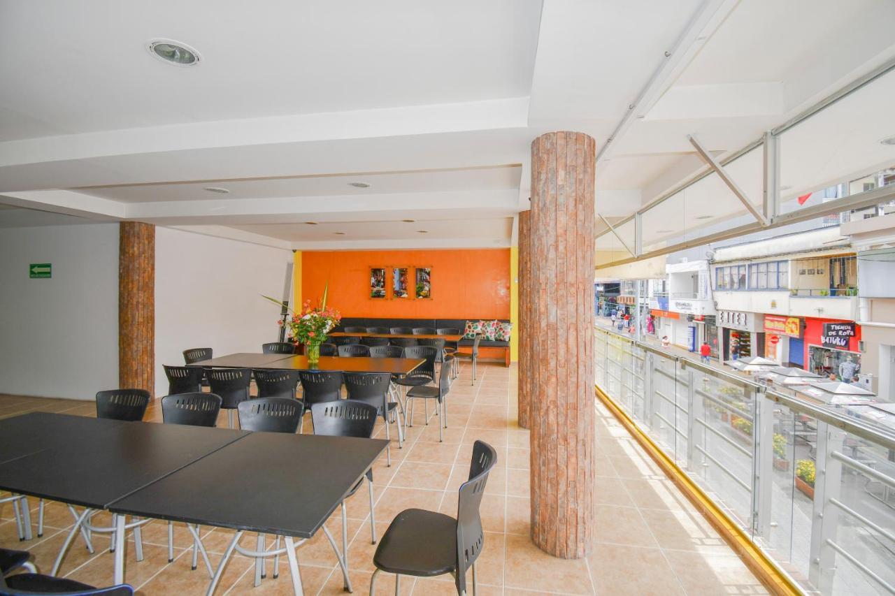 Hotel Monarca Armenia מראה חיצוני תמונה